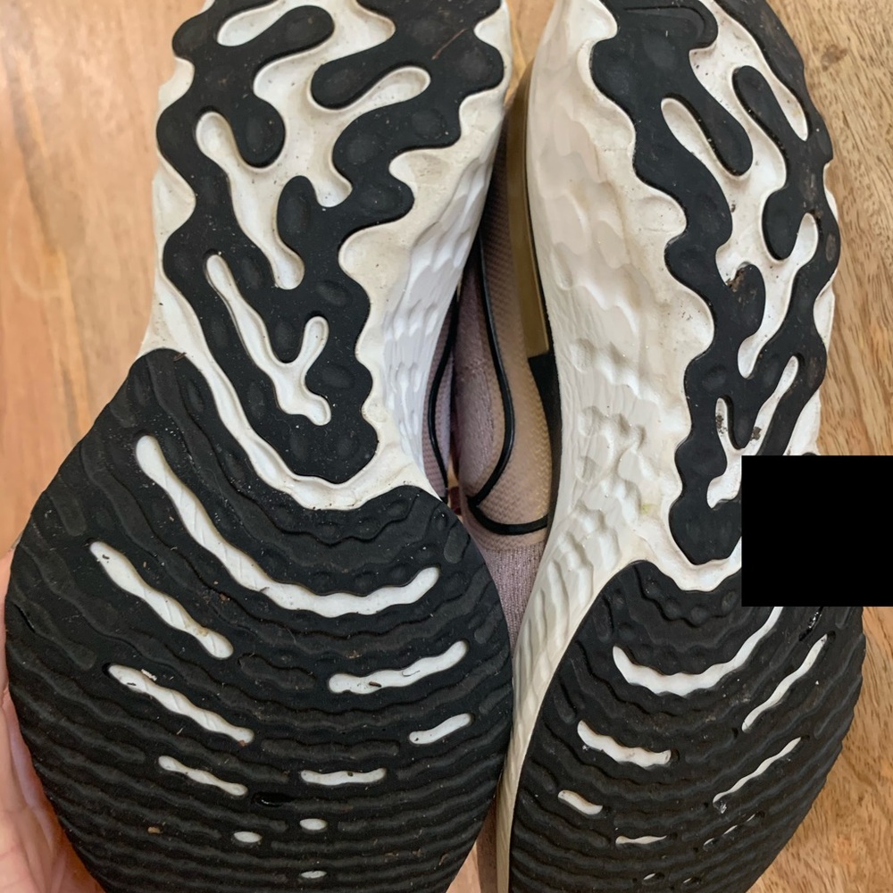 Nike Epic React Running Shoe - image 5